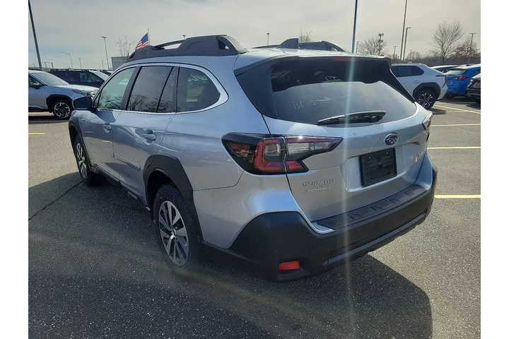 $31946 : Subaru Outback 2025 AWD Prem image 3