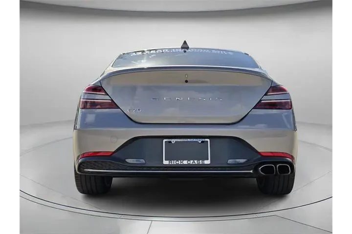 $26998 : Genesis G70 2023 2.0T 4dr Se image 5
