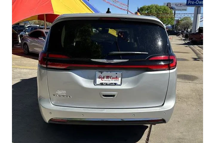 $25295 : Chrysler Pacifica 2024 Touri image 6