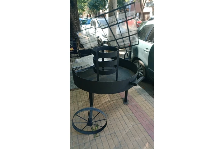 Soldador . Armador estructuras image 2