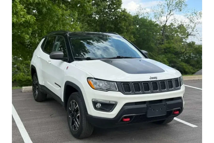 $7999 : 2019 Compass Trailhawk image 3