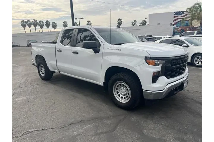 $34120 : Chevrolet Silverado 1500 202 image 2