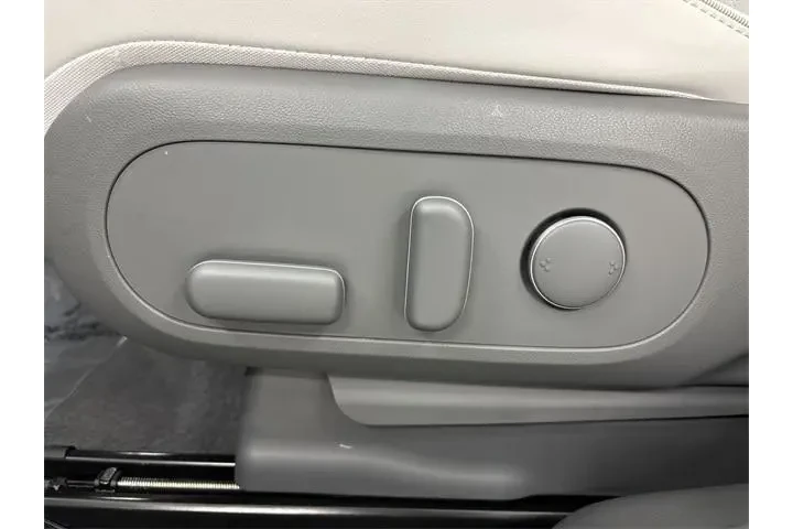 $24200 : Hyundai IONIQ 5 2023 AWD SEL image 4