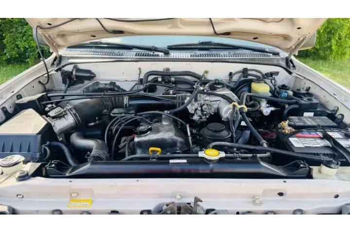 $7495 : 1998 4Runner image 10