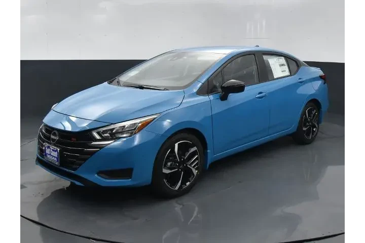 $20897 : Nissan Versa 2025 SR 4dr Sed image 1