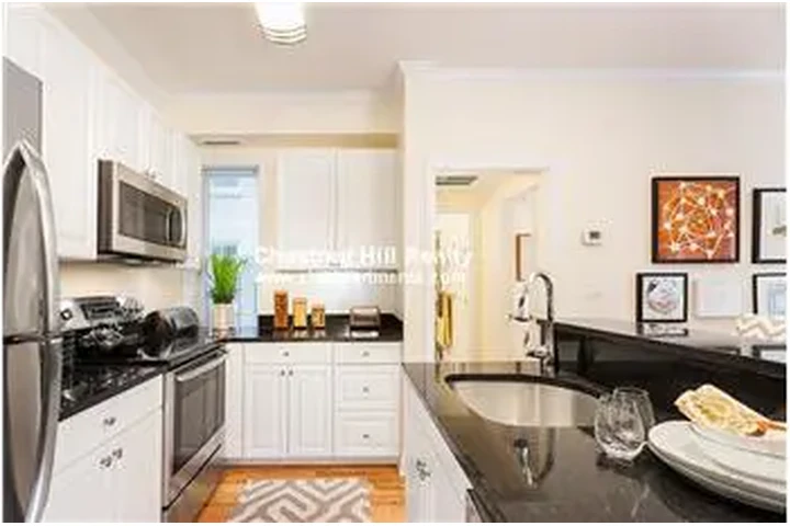 $3685 : Rental property with 1 bedro image 2