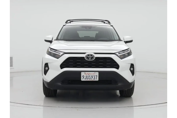 $31998 : Toyota RAV4 2023 XLE Premium image 5