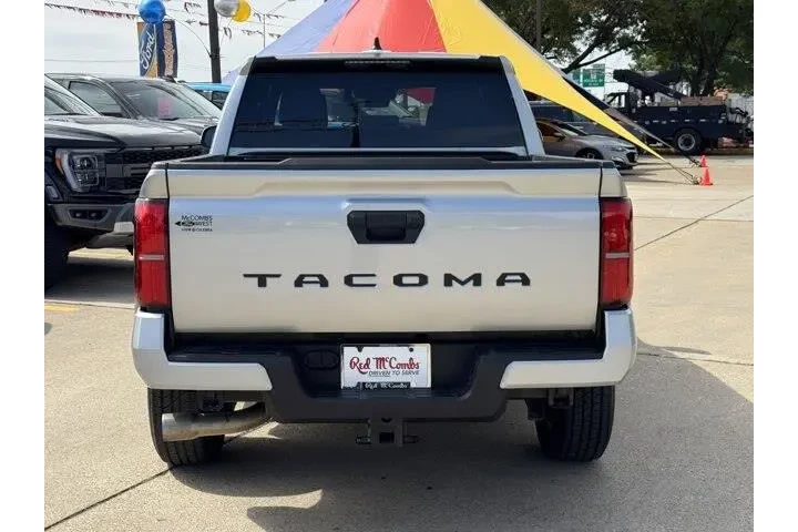 $36112 : Toyota Tacoma 2025 4x2 SR5 4 image 5
