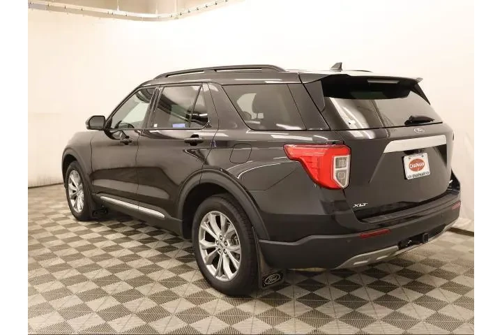 $32995 : Ford Explorer 2023 AWD XLT 4 image 8