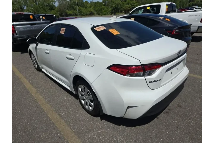 $19890 : Toyota Corolla 2025 LE 4dr S image 4