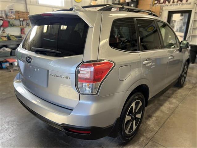 $19900 : 2018 Forester Limited image 6