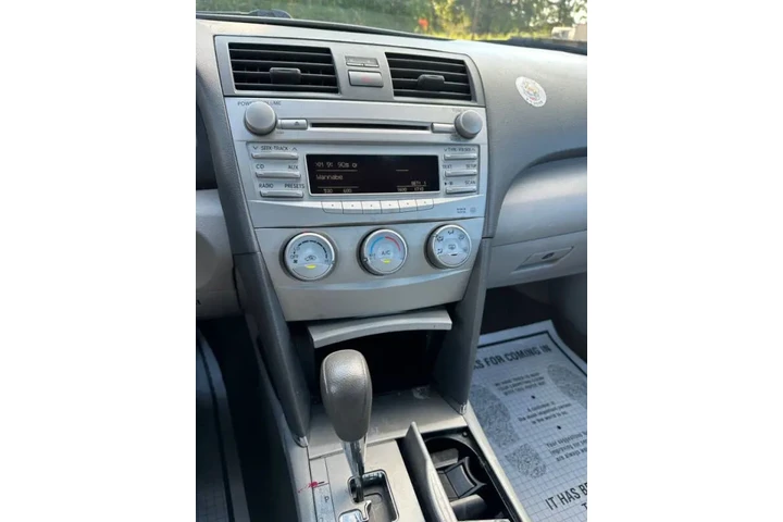 $4200 : 2011 Camry image 3