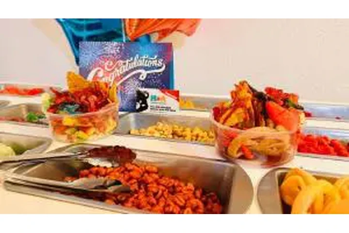 M & A YUMMI SNACKS BAR image 6