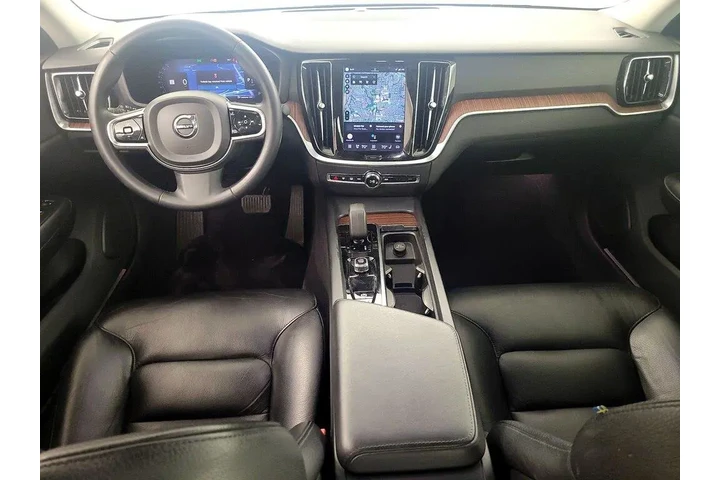$23998 : Volvo S60 2024 B5 Plus Dark image 9