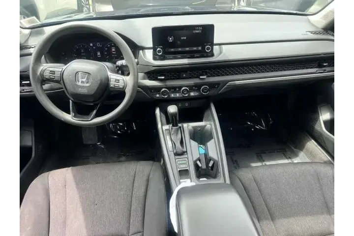 $24985 : Honda Accord 2024 EX 4dr Sed image 10