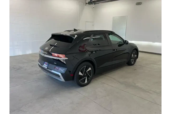 $37990 : Hyundai IONIQ 5 2025 AWD SEL image 4