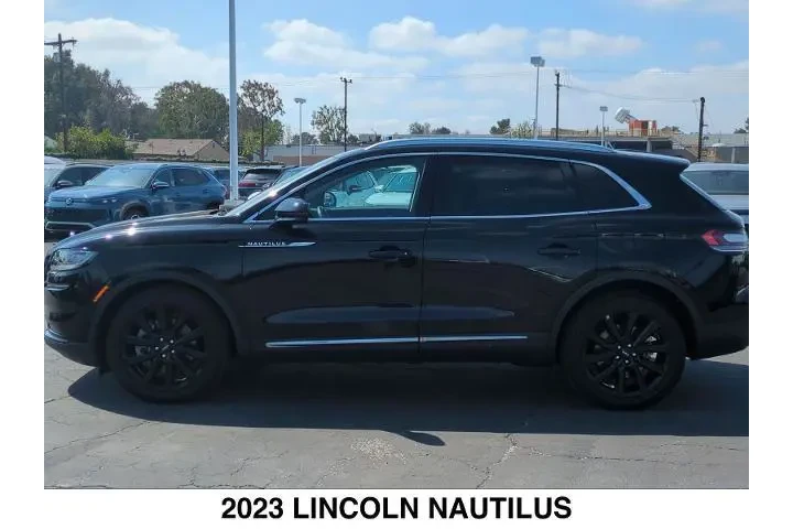 $38875 : Lincoln Nautilus 2023 AWD Re image 2