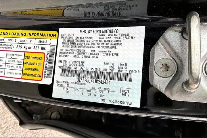 $11438 : Ford Fusion 2018 S 4dr Sedan image 6