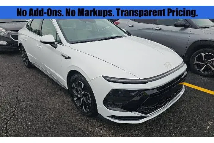 $21773 : Hyundai SONATA 2025 SEL 4dr image 1