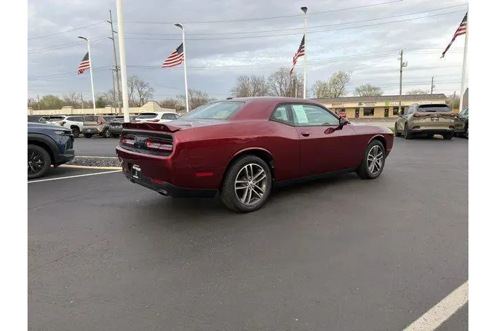 $23980 : Dodge Challenger 2019 AWD SX image 8