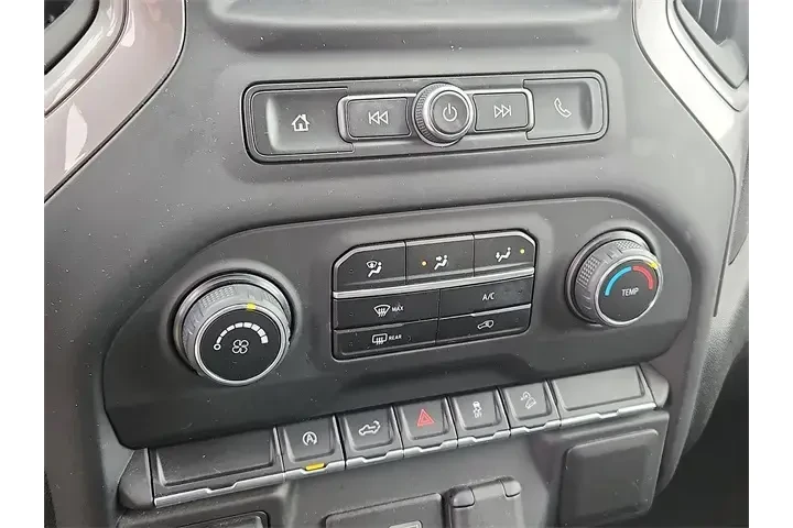 $40000 : Chevrolet Silverado 1500 202 image 9