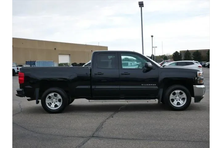 $17350 : Chevrolet Silverado 1500 201 image 9