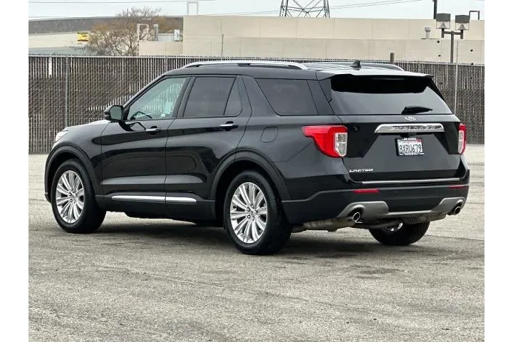 $29990 : Ford Explorer 2021 Limited 4 image 5
