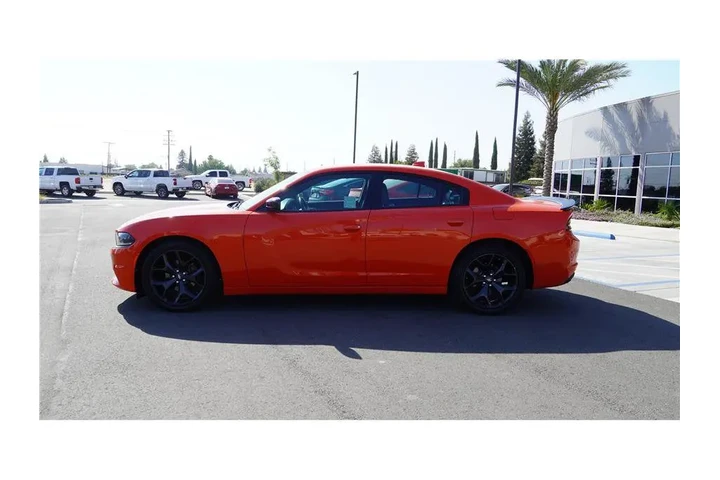 $21984 : 2020 Charger SXT image 9