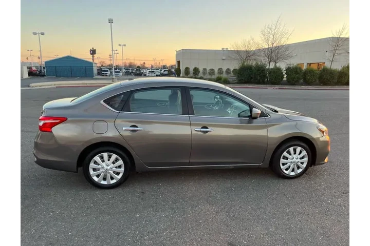$8995 : 2016 Sentra SV image 6