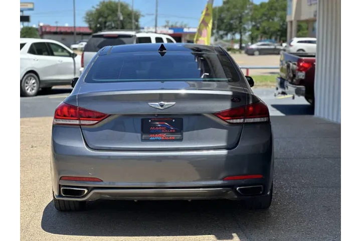 $7499 : 2015 Genesis 3.8L image 8