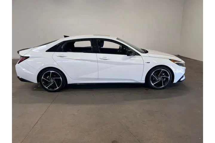 $19964 : Hyundai ELANTRA 2022 N Line image 2