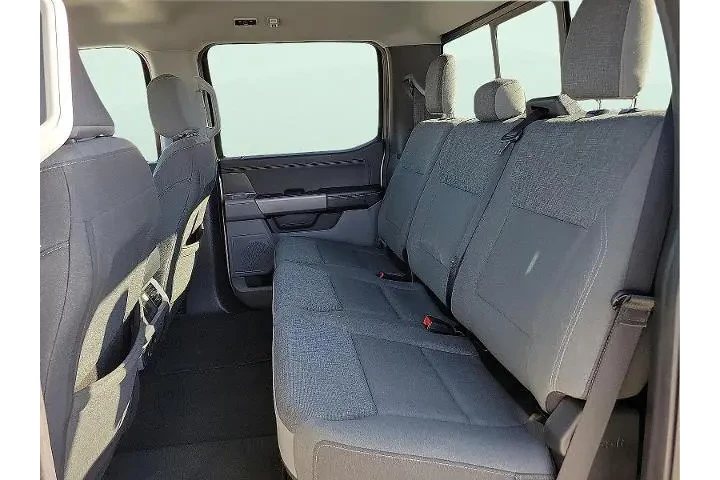 $39426 : Ford F-150 2024 4x4 XLT 4dr image 8