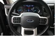 $38618 : Ford Expedition 2024 4x2 XLT thumbnail