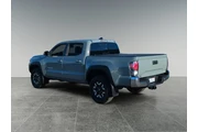 $38900 : Toyota Tacoma 2023 4x4 TRD P thumbnail