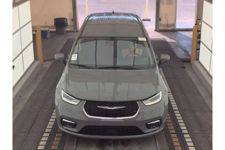 $20993 : Chrysler Pacifica 2023 Touri image 2