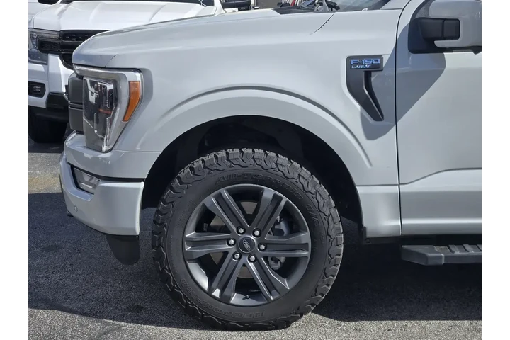 $39997 : Ford F-150 2023 4x4 King Ran image 8