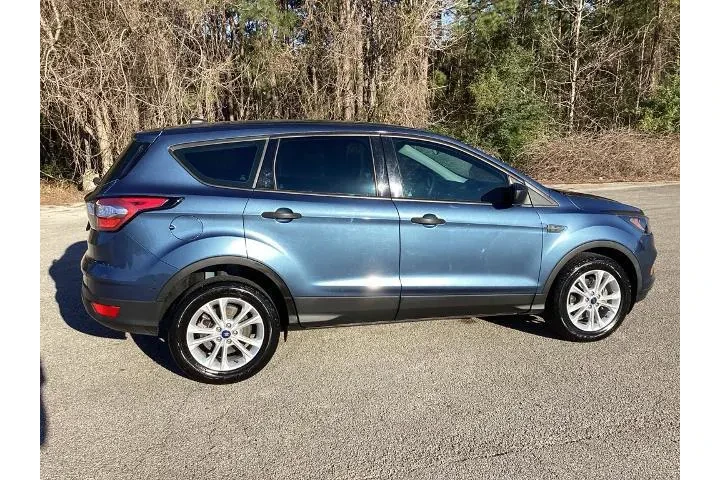 $11471 : Ford Escape 2018 S 4dr SUV image 4