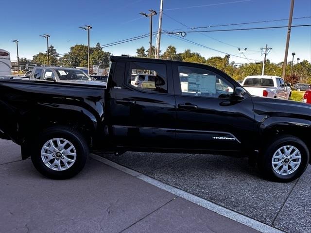 $45944 : 2024 Tacoma SR5 image 6