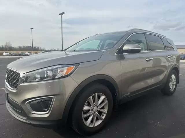 $10180 : Pre-Owned 2016 Sorento LX image 3