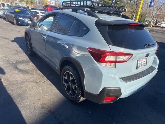 $9995 : 2018 Crosstrek 2.0i Base image 5