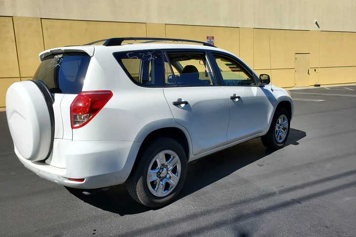 $1500 : Rav4 image 1