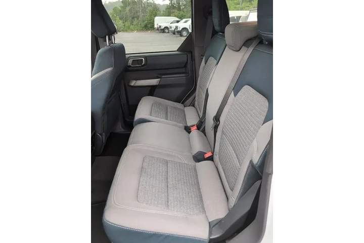 $37969 : Ford Bronco 2022 4x4 Outer B image 9