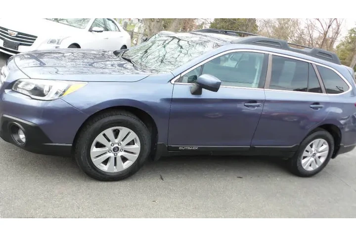 $10900 : 2016 Outback 2.5i Premium image 5