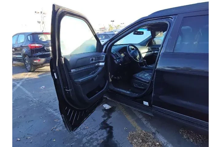 $13500 : Ford Explorer 2016 AWD Sport image 5