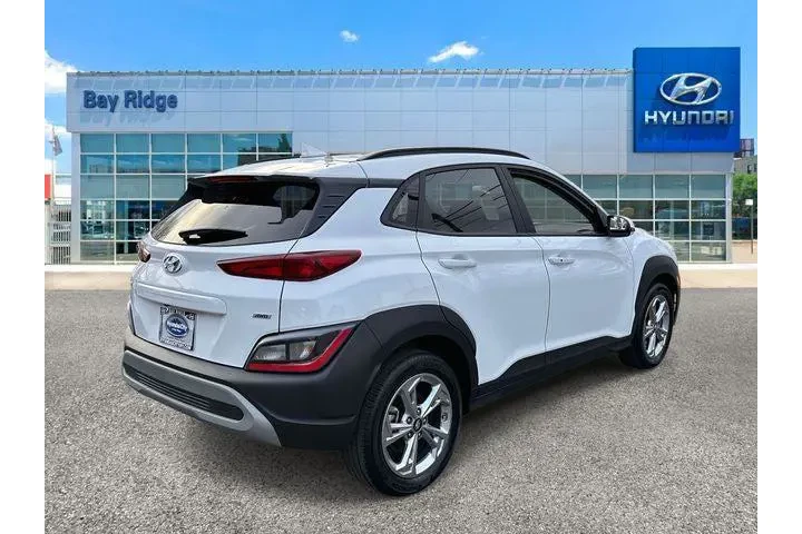 $15560 : Hyundai KONA 2023 AWD SEL 4d image 4