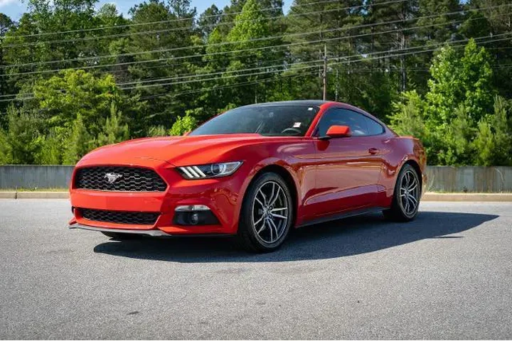 $18977 : Ford Mustang 2017 EcoBoost 2 image 3