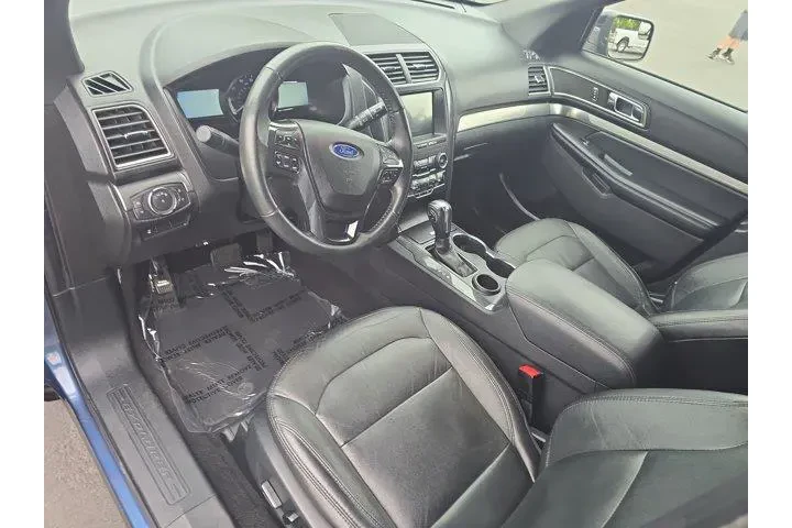 $21995 : Ford Explorer 2018 XLT 4dr S image 7