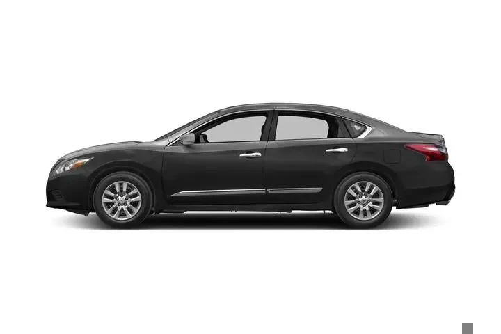 $2500 : Nissan Altima 2017 2.5 SV 4d image 2