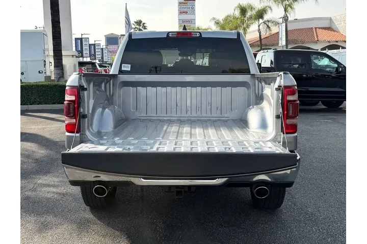 $39888 : Ram 1500 2023 4x4 Laramie 4d image 10