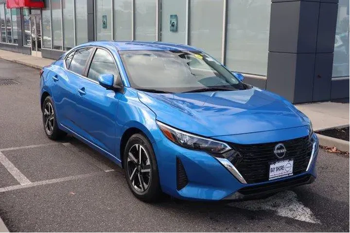 $17365 : Nissan Sentra 2025 SV 4dr Se image 3